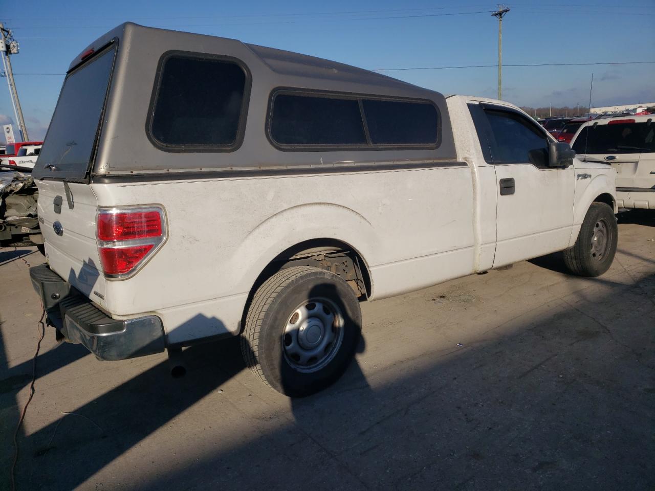 Photo 2 VIN: 1FTNF1CFXEKD48166 - FORD F-150 