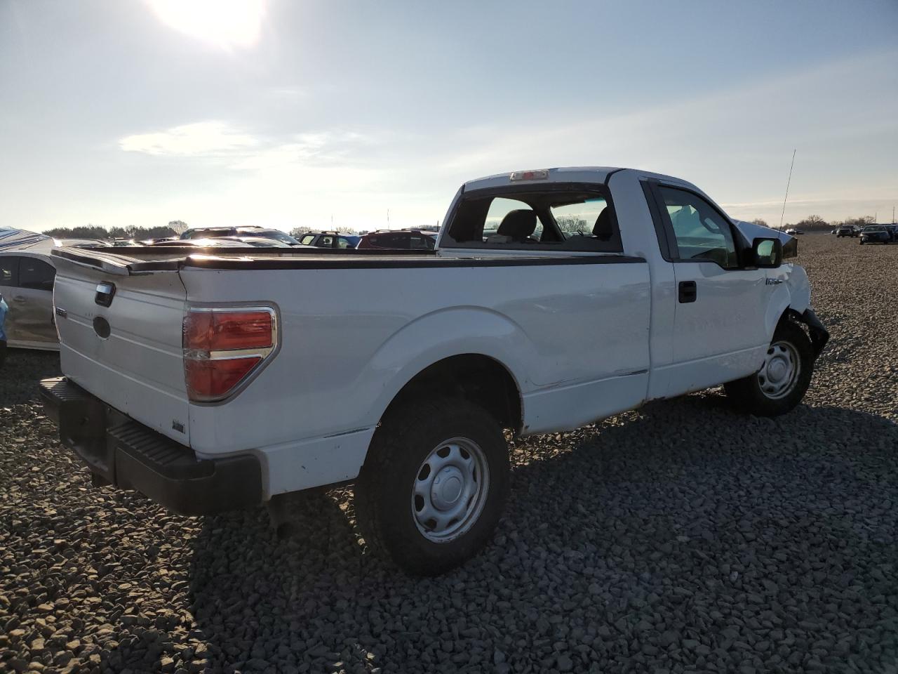 Photo 2 VIN: 1FTNF1E83AKE16459 - FORD F-150 