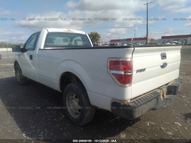 Photo 2 VIN: 1FTNF1EF6EKF10095 - FORD F-150 