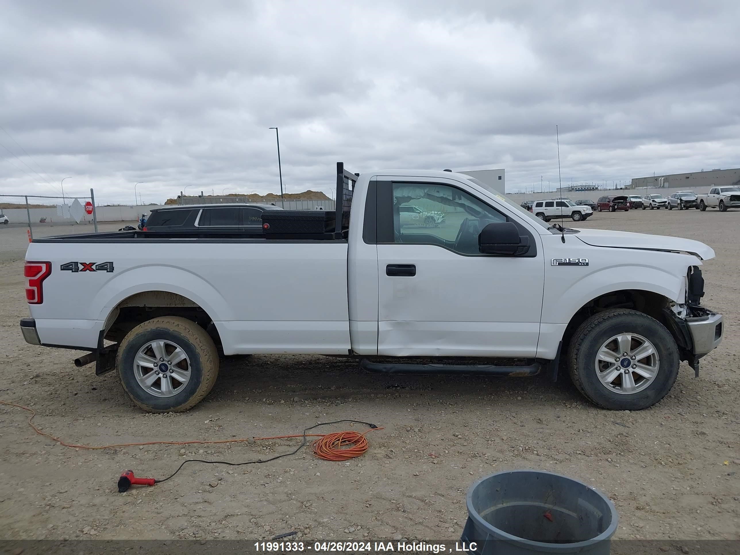 Photo 13 VIN: 1FTNF1EG7JKF31671 - FORD F-150 