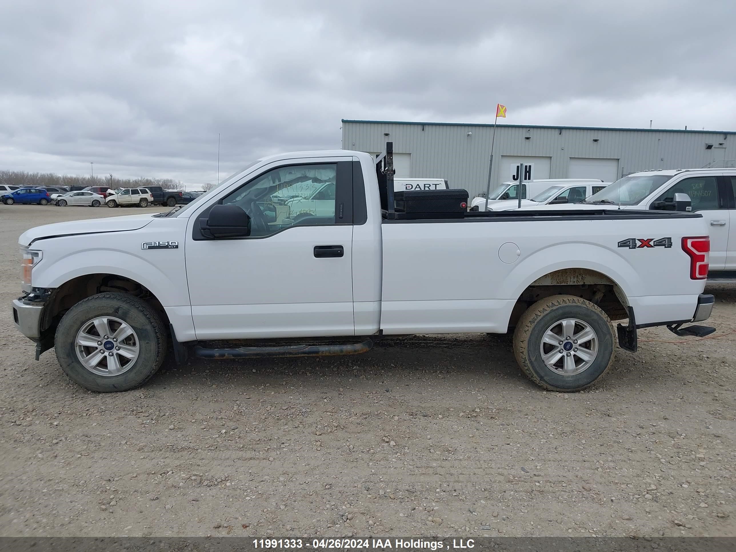 Photo 14 VIN: 1FTNF1EG7JKF31671 - FORD F-150 