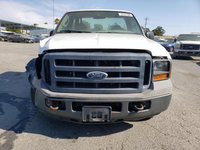 Photo 4 VIN: 1FTNF20506EA03049 - FORD F250 