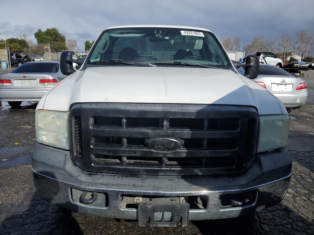 Photo 4 VIN: 1FTNF20507EA24744 - FORD F250 