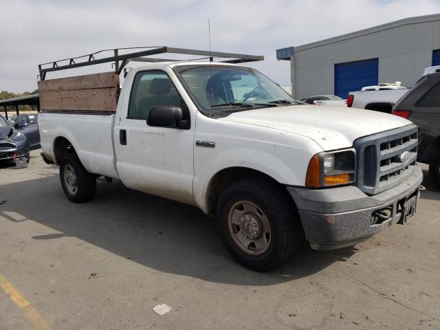 Photo 3 VIN: 1FTNF20517EA30326 - FORD F250 