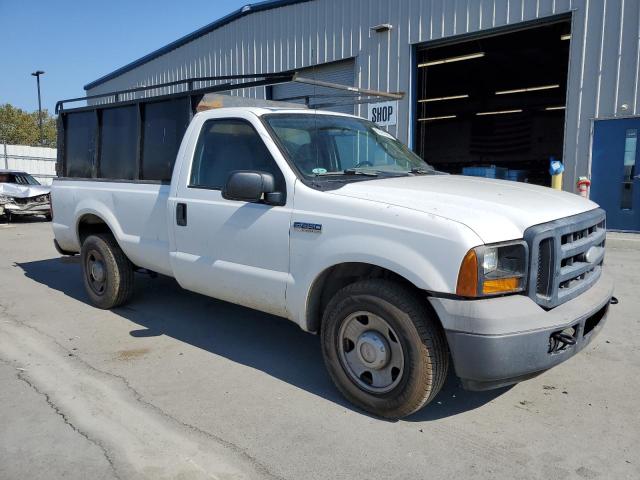 Photo 3 VIN: 1FTNF20536EA52522 - FORD F250 SUPER 