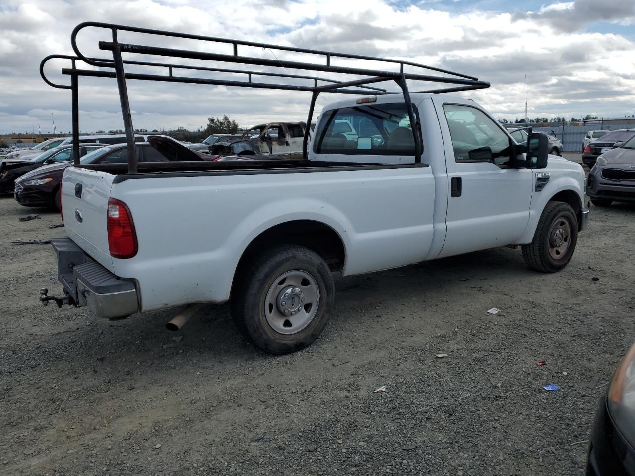 Photo 2 VIN: 1FTNF20538EC17942 - FORD F250 