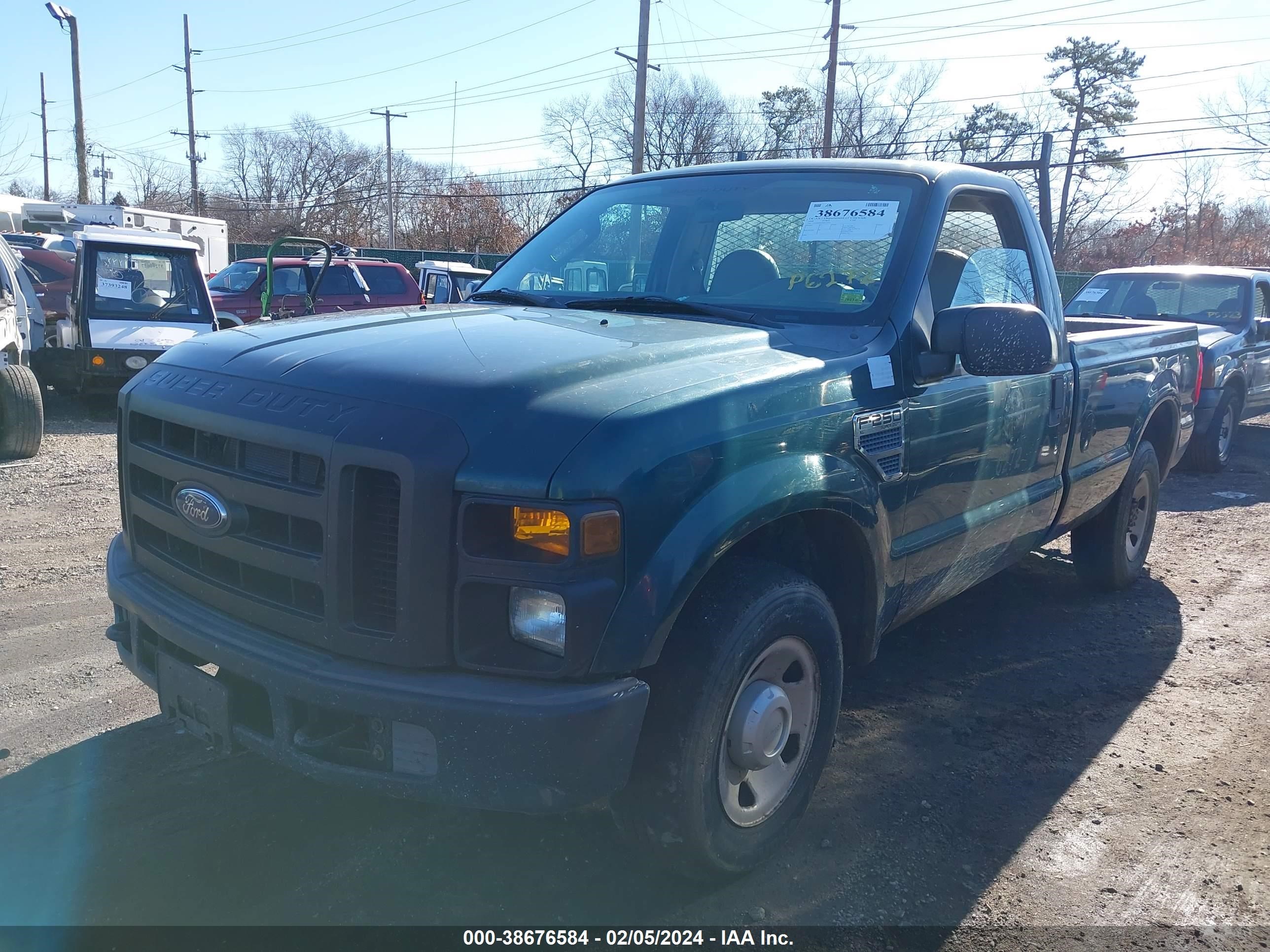 Photo 1 VIN: 1FTNF20558EE35543 - FORD F250 