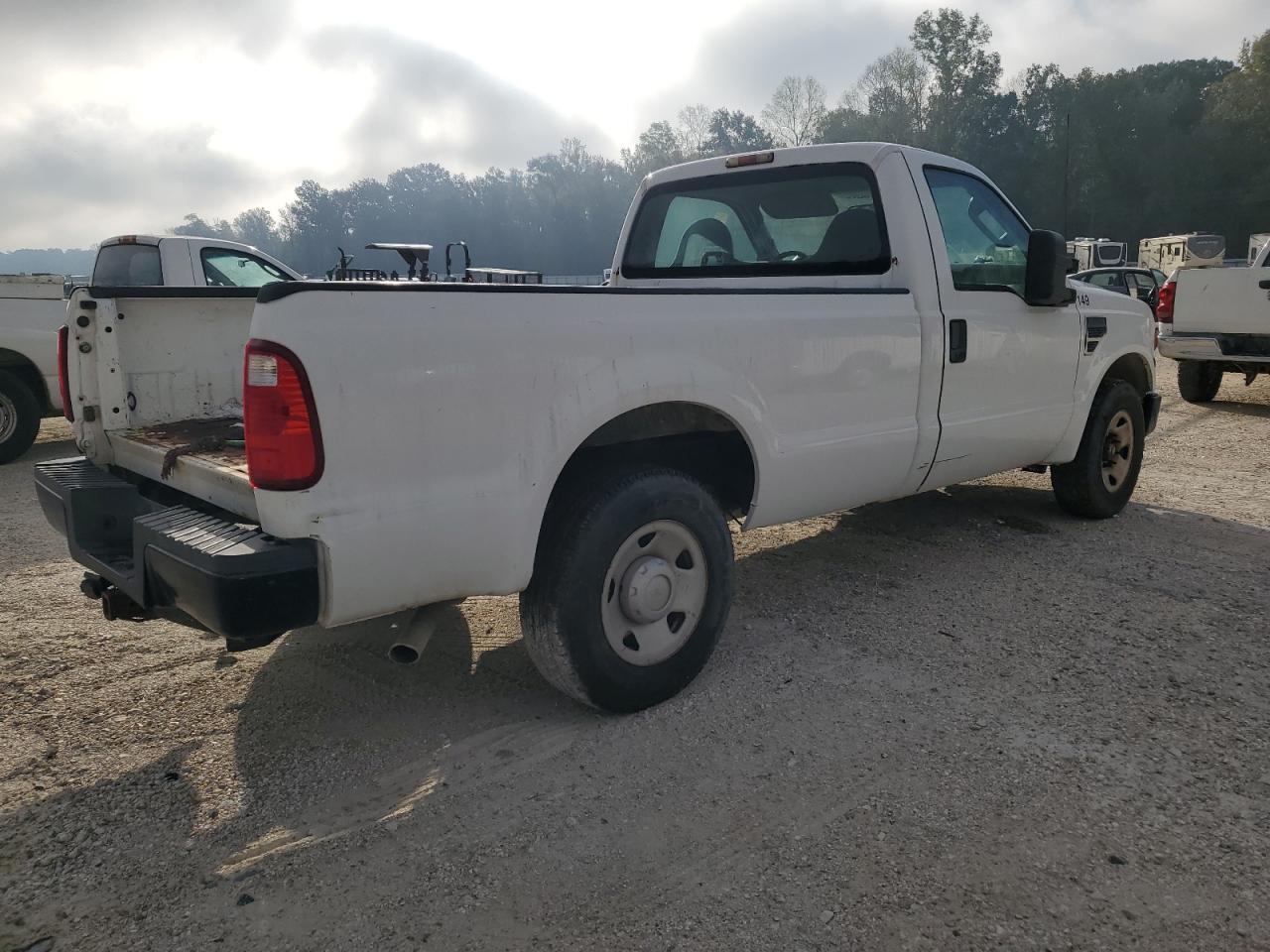 Photo 2 VIN: 1FTNF20568ED03990 - FORD F250 