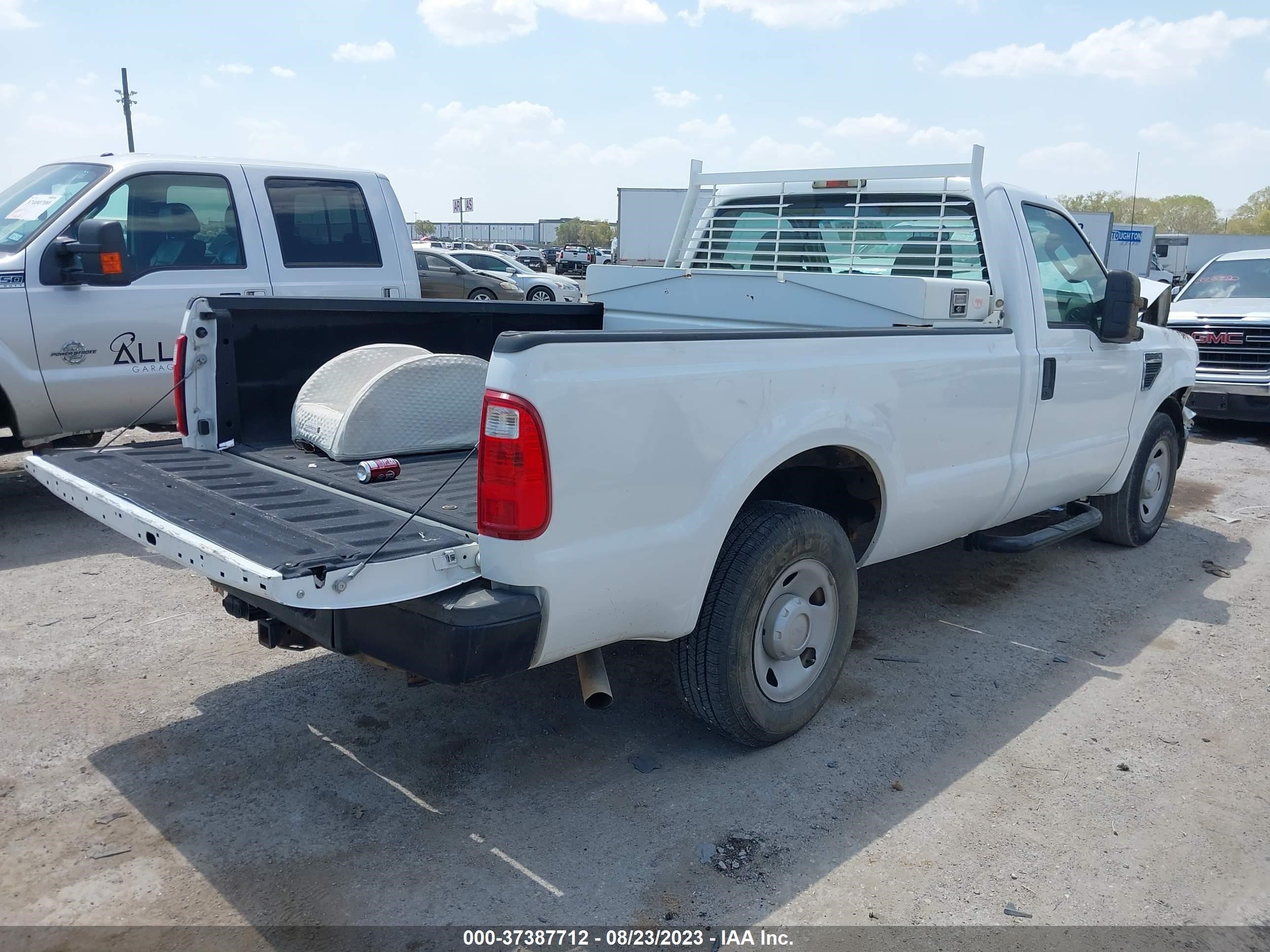 Photo 3 VIN: 1FTNF20579EB04996 - FORD F250 