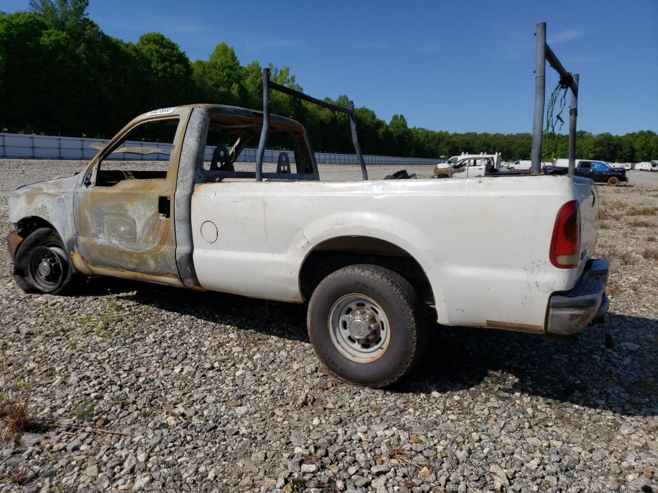 Photo 1 VIN: 1FTNF20F1YEC14675 - FORD F250 