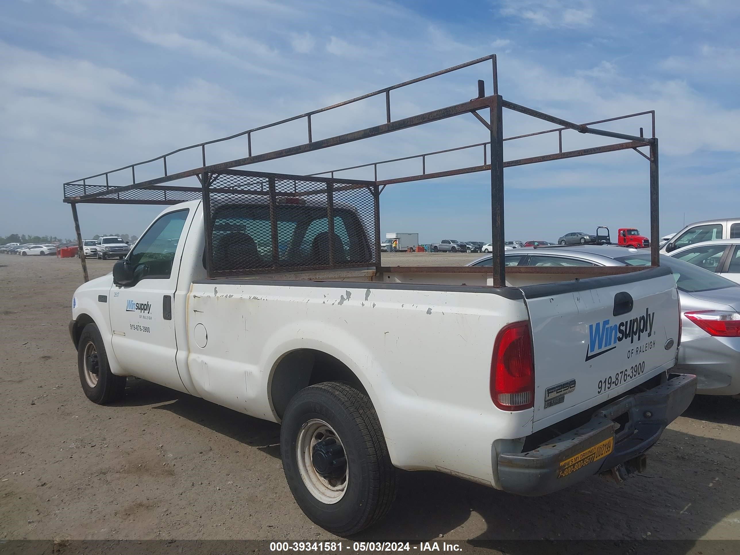 Photo 2 VIN: 1FTNF20FX2ED46714 - FORD F250 