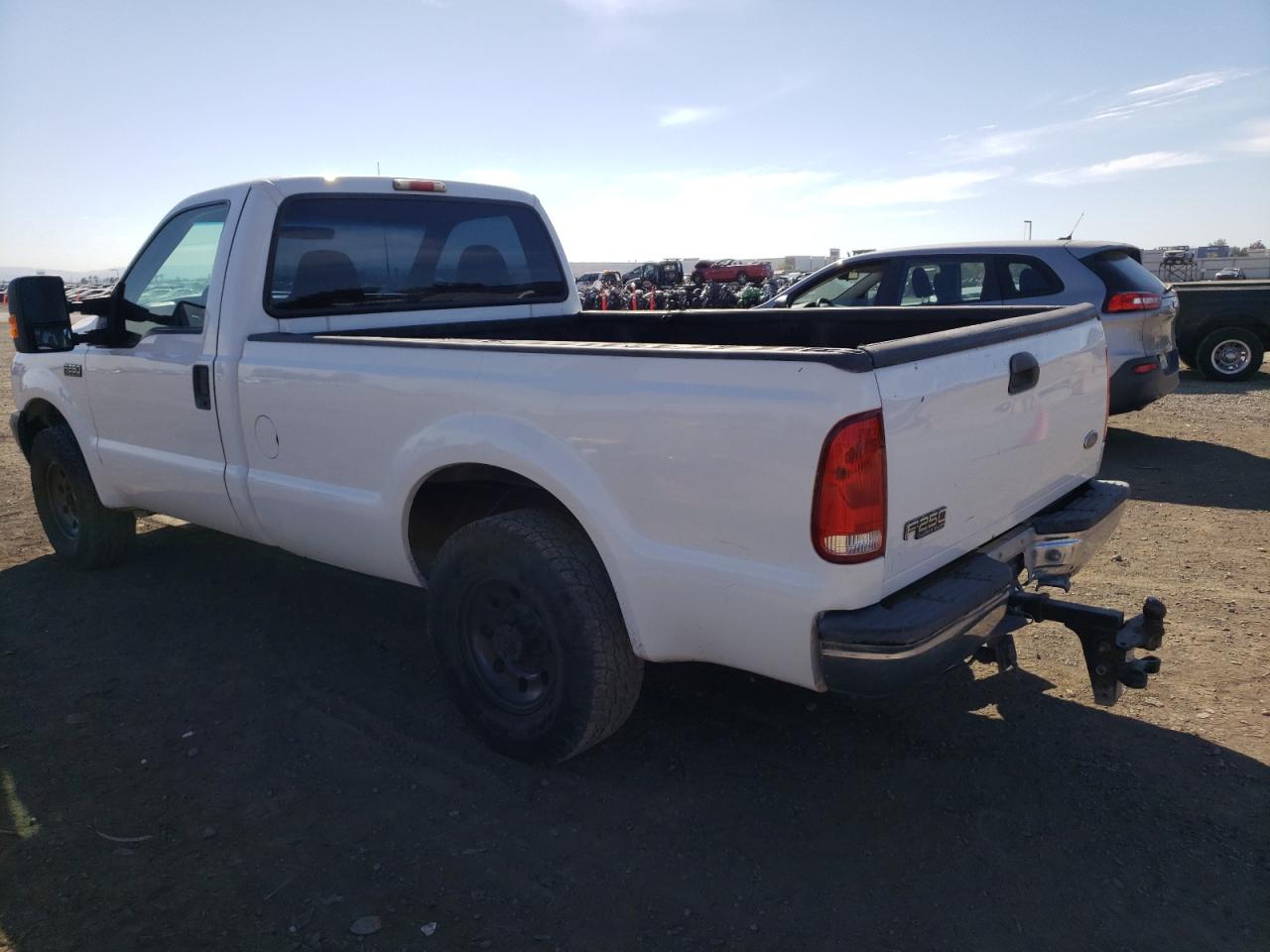 Photo 1 VIN: 1FTNF20FXYEB46361 - FORD F250 