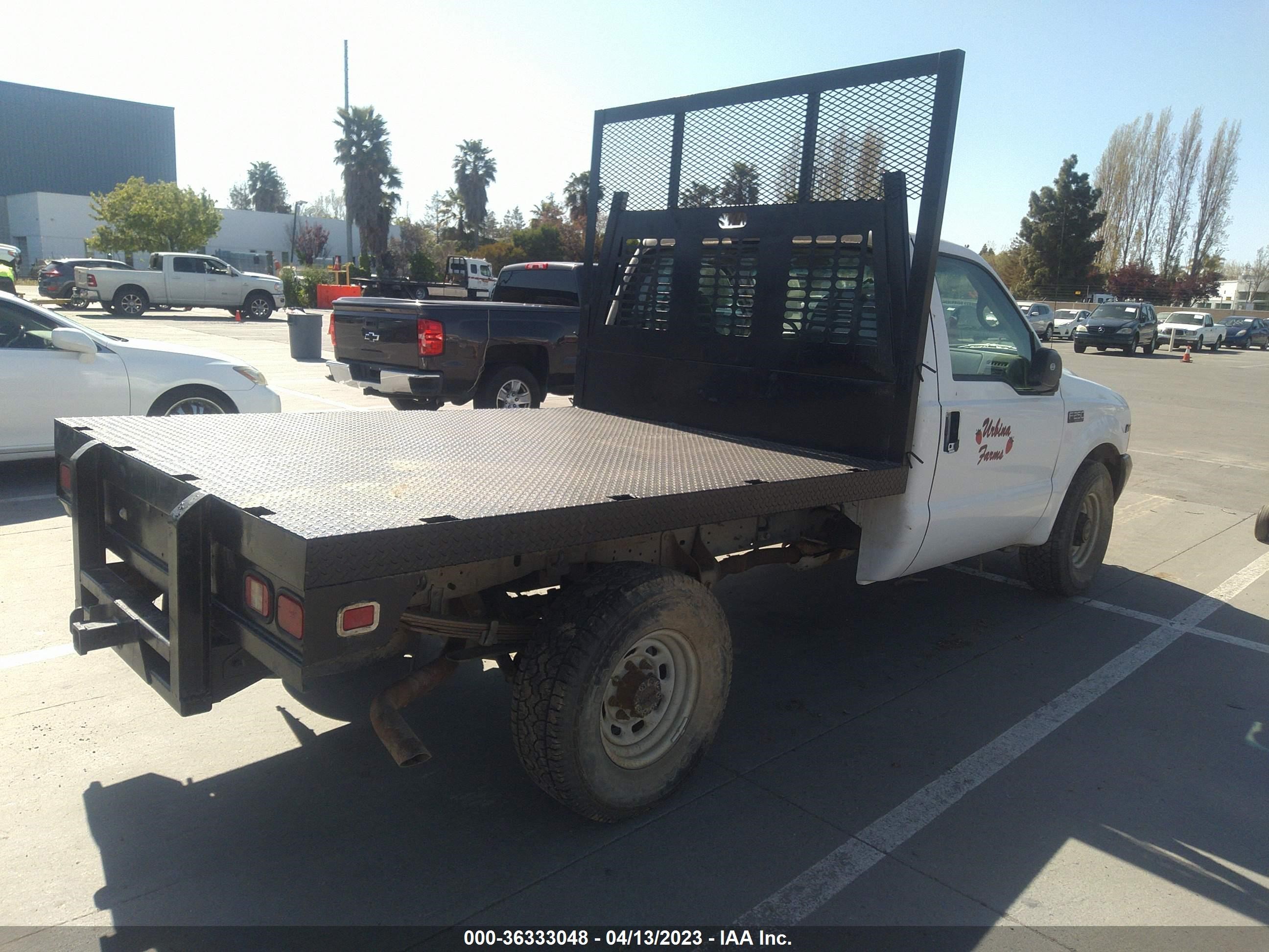 Photo 3 VIN: 1FTNF20L01EA97215 - FORD F250 