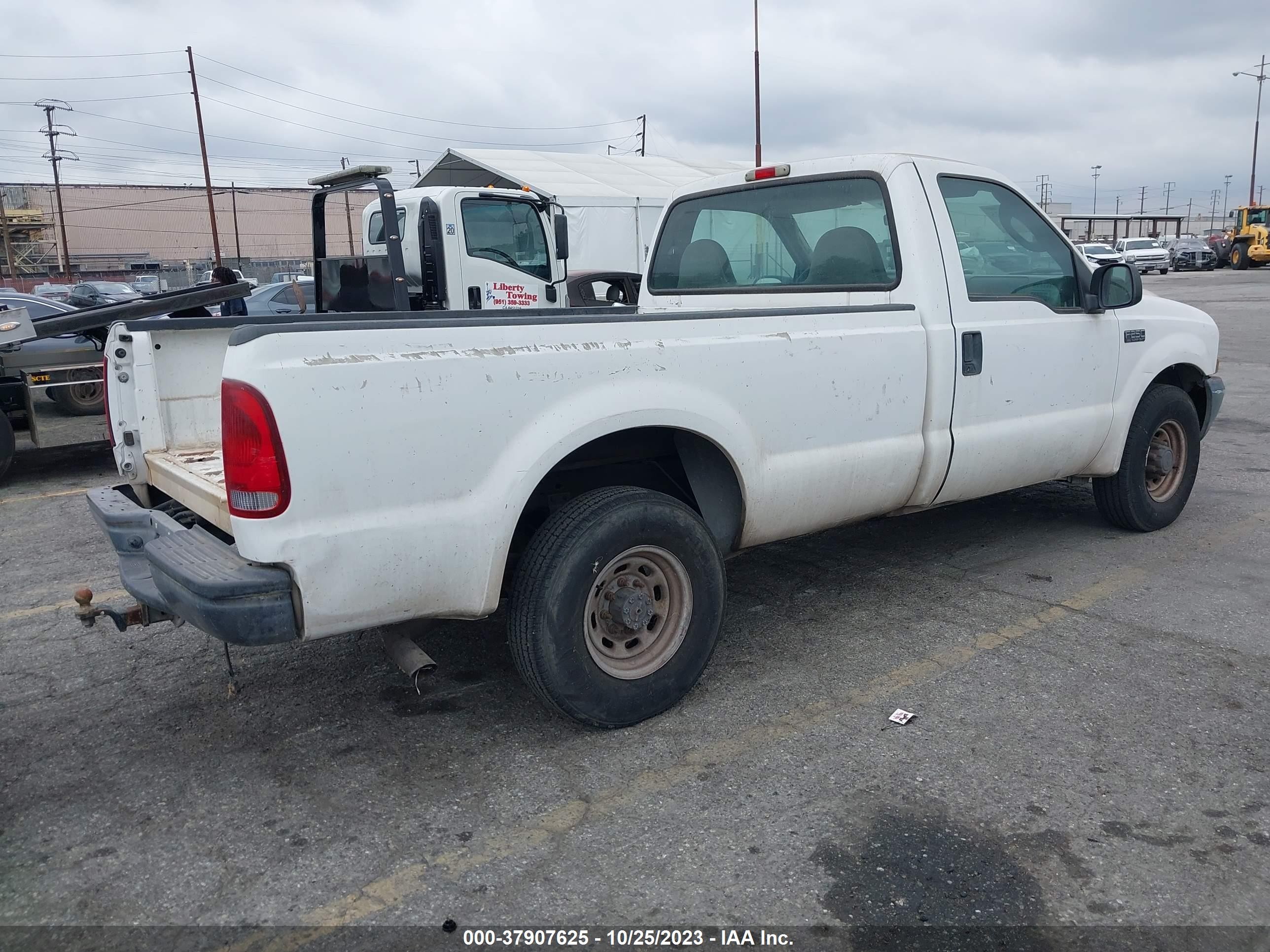 Photo 3 VIN: 1FTNF20L14EB89003 - FORD F250 