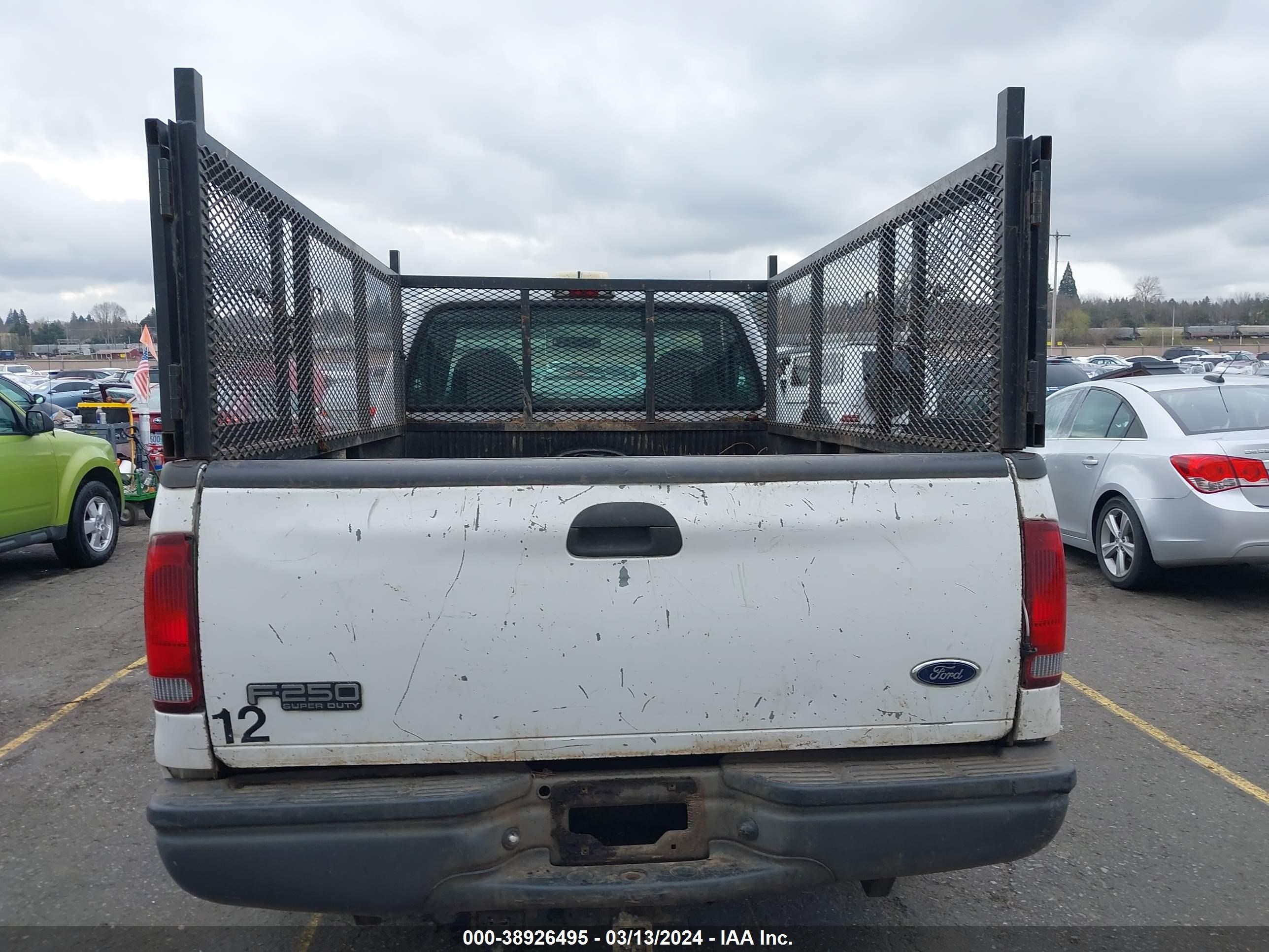 Photo 15 VIN: 1FTNF20L22ED30691 - FORD F250 