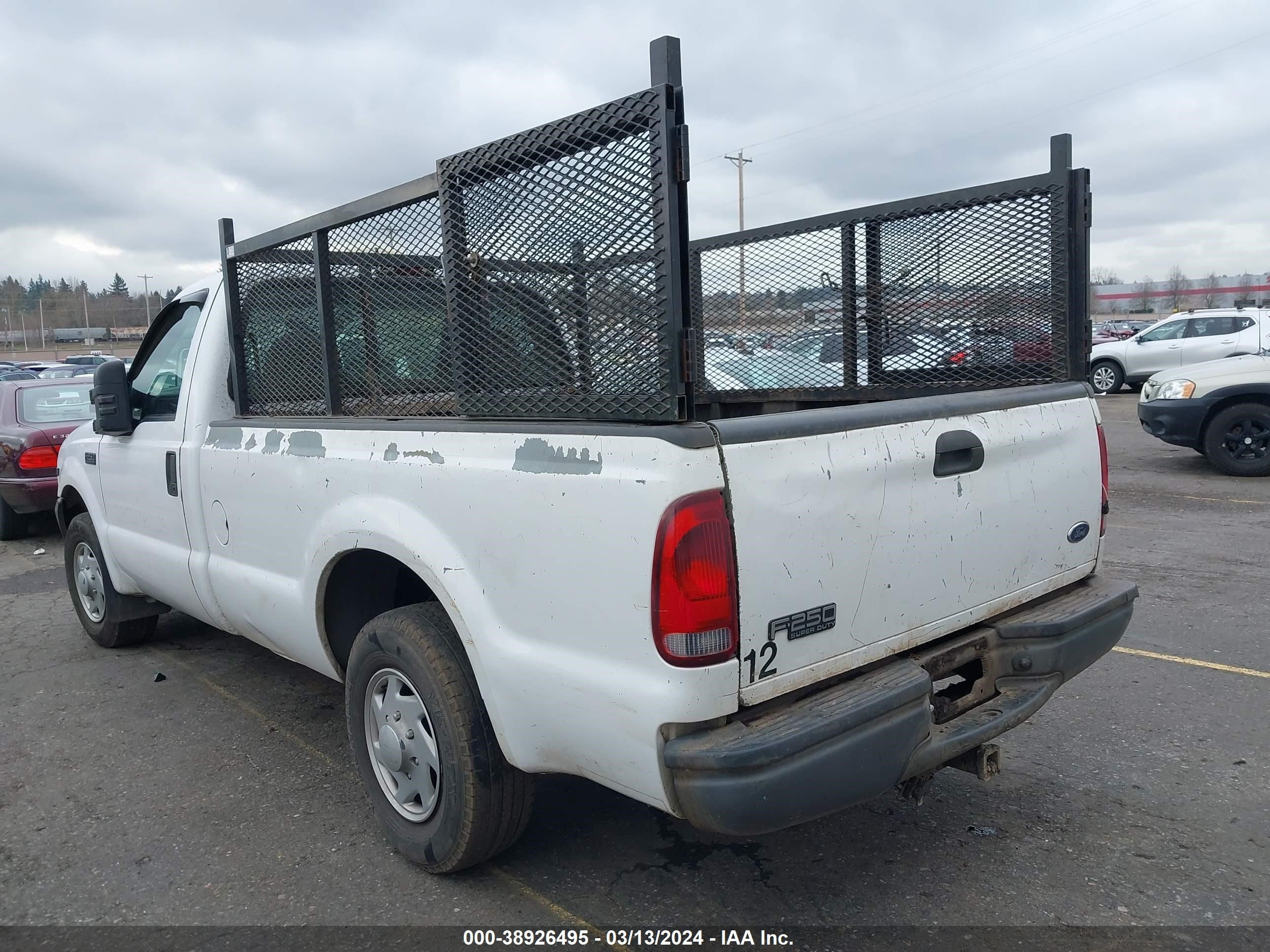 Photo 2 VIN: 1FTNF20L22ED30691 - FORD F250 