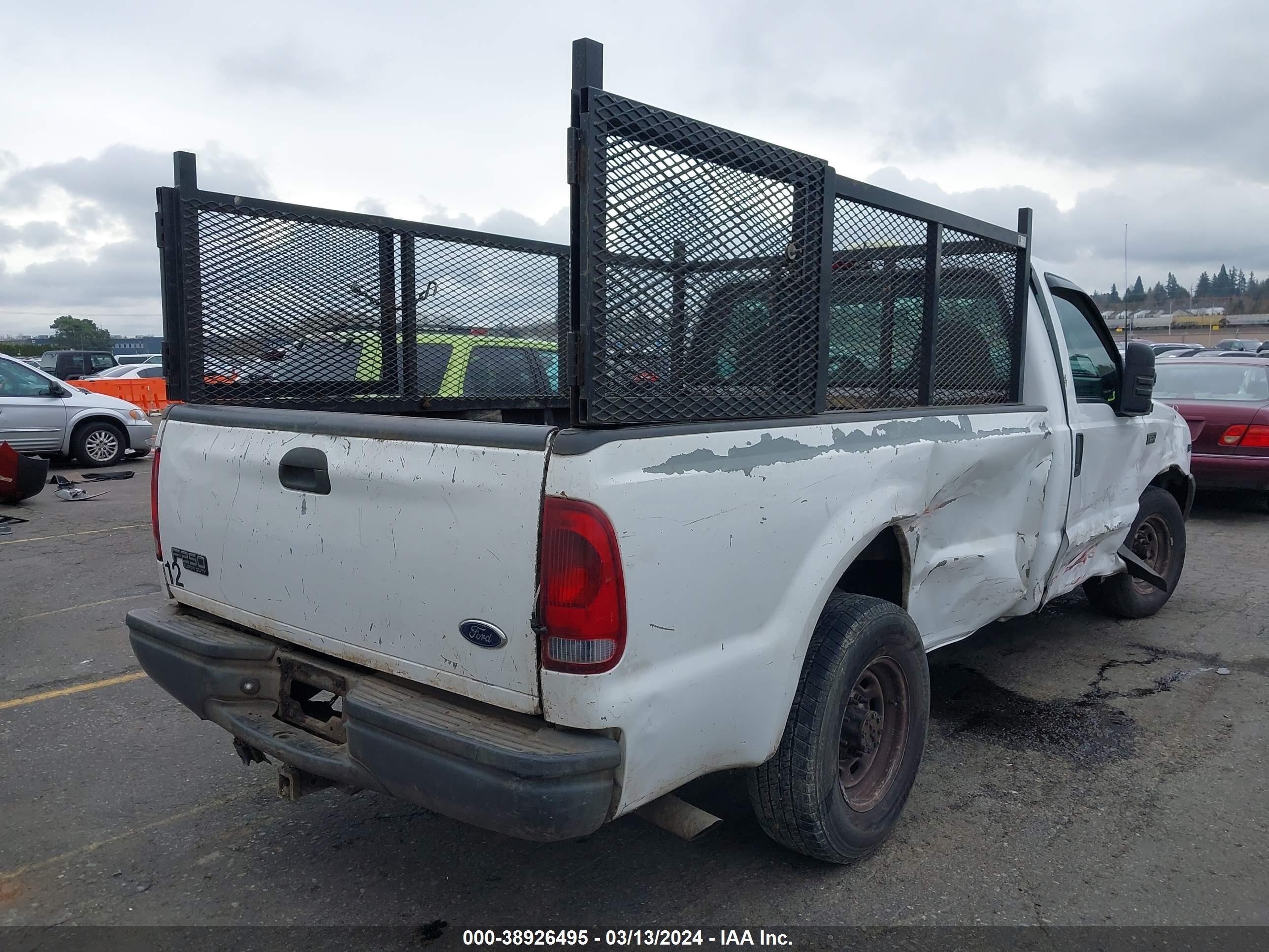 Photo 3 VIN: 1FTNF20L22ED30691 - FORD F250 