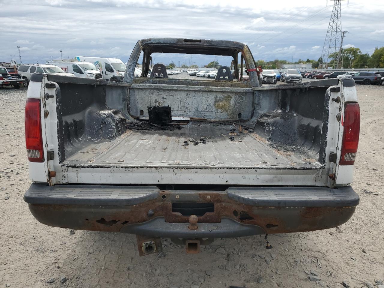 Photo 5 VIN: 1FTNF20L34EC65238 - FORD F250 