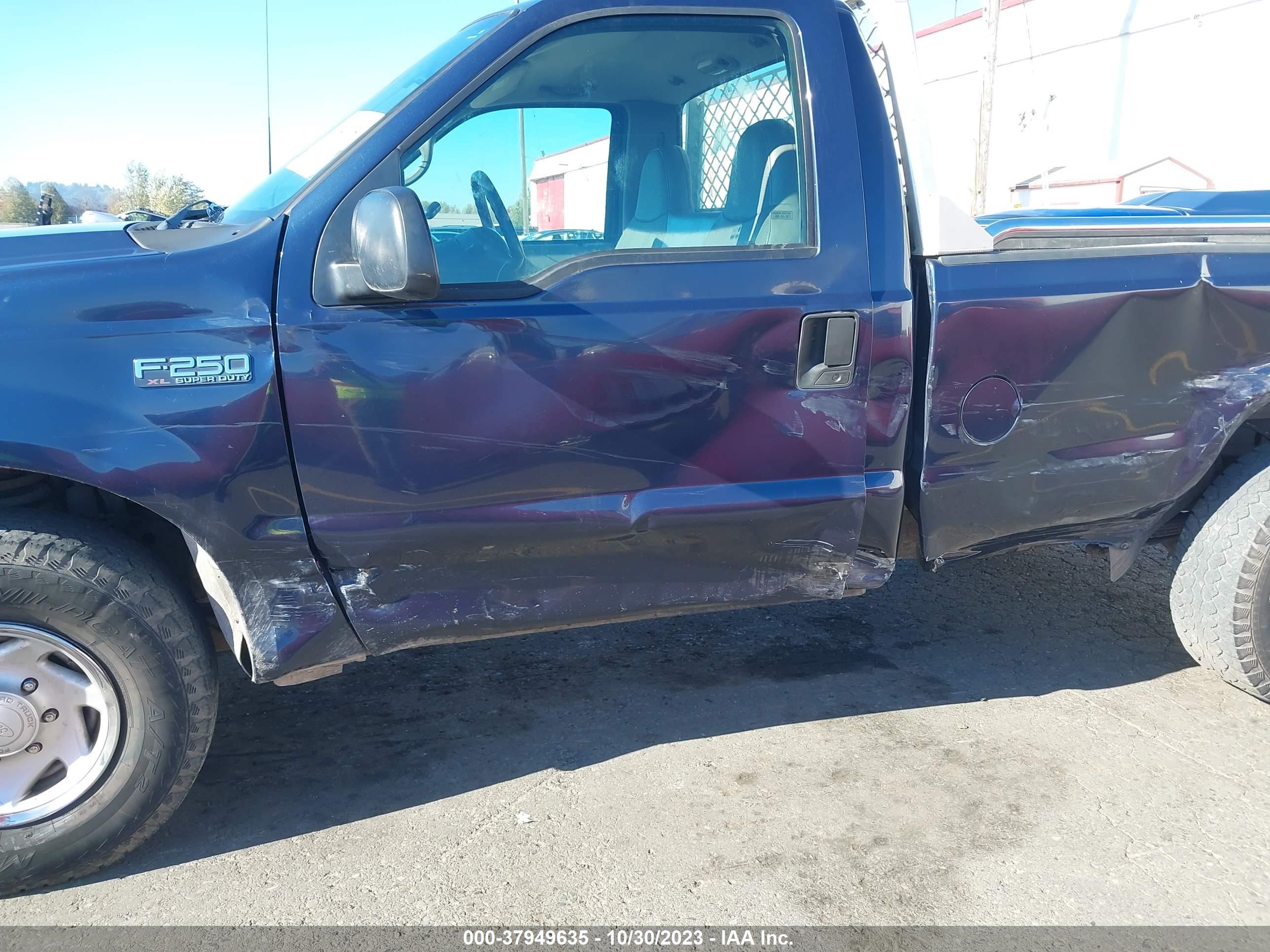 Photo 5 VIN: 1FTNF20L82ED14138 - FORD F250 