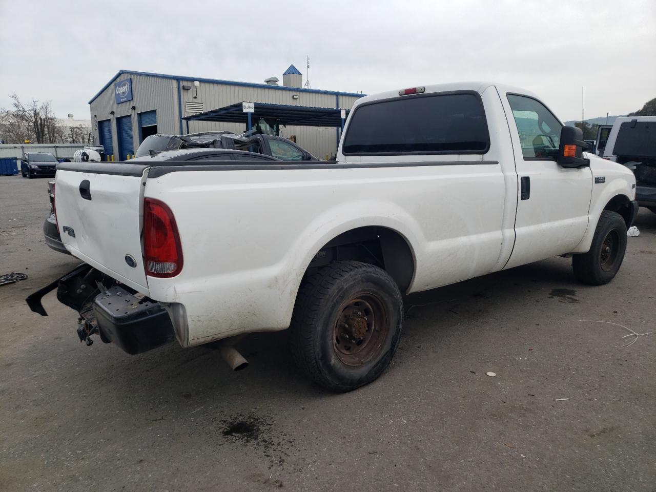 Photo 2 VIN: 1FTNF20L92EC58453 - FORD F250 