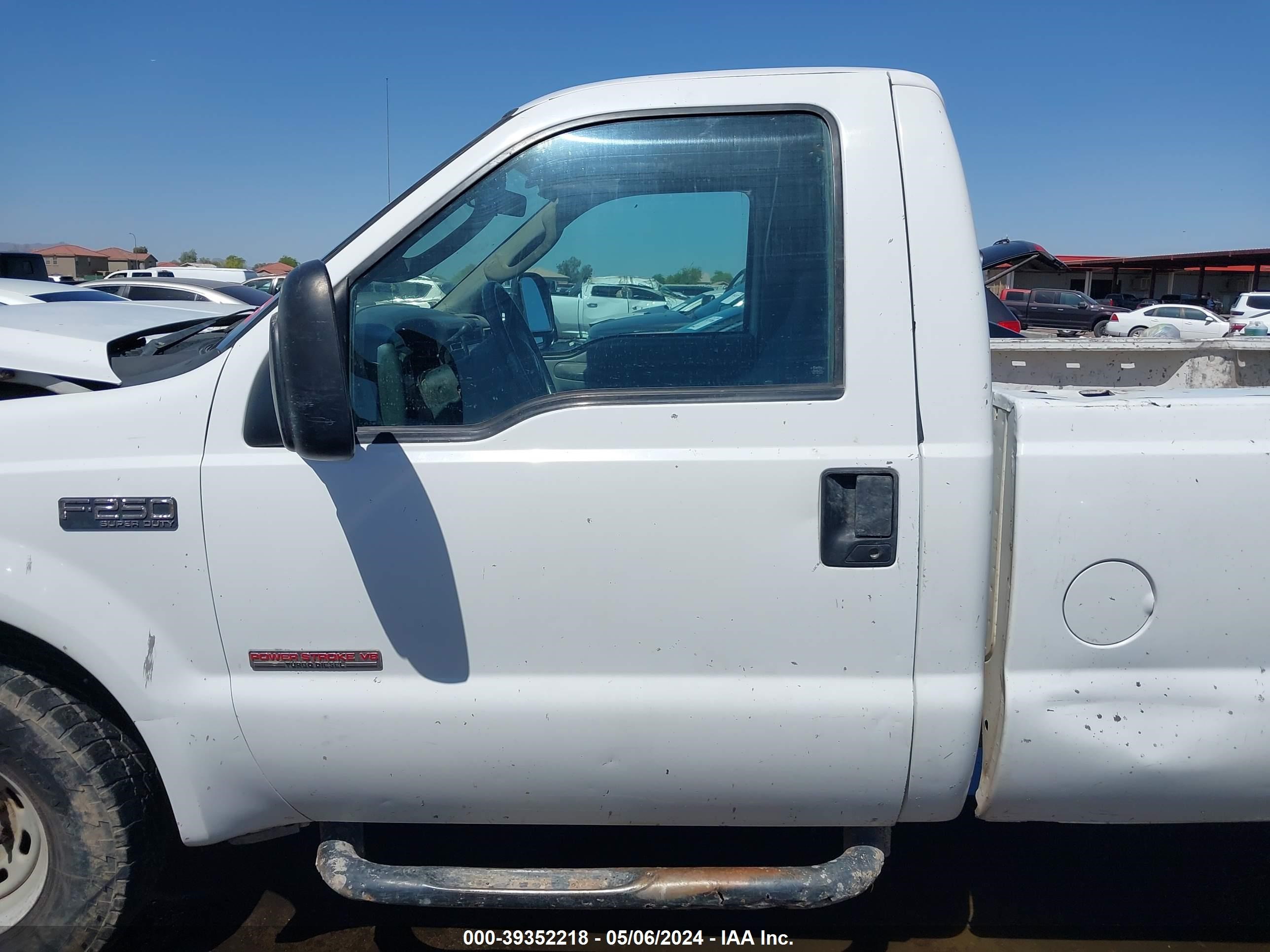 Photo 14 VIN: 1FTNF20P74EC33153 - FORD F250 