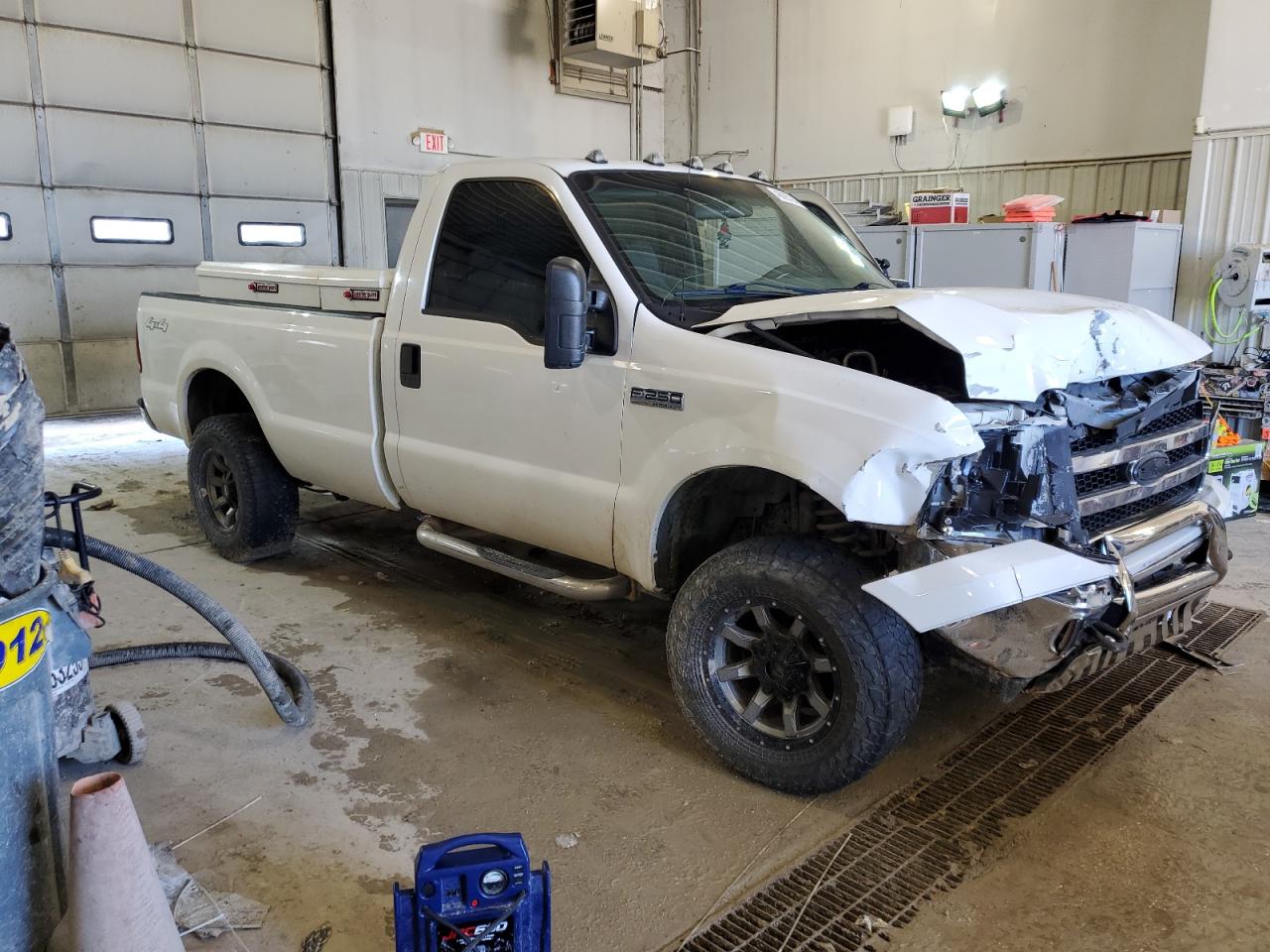 Photo 3 VIN: 1FTNF21506ED10400 - FORD F250 