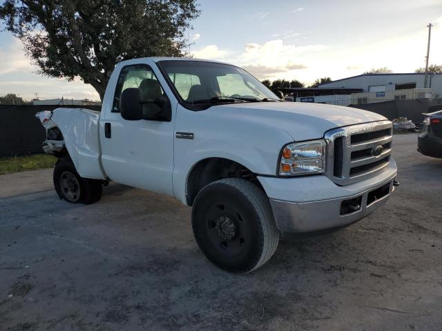 Photo 3 VIN: 1FTNF21526ED78634 - FORD F250 SUPER 