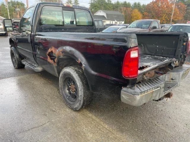 Photo 2 VIN: 1FTNF21528EB17975 - FORD F250 SUPER 