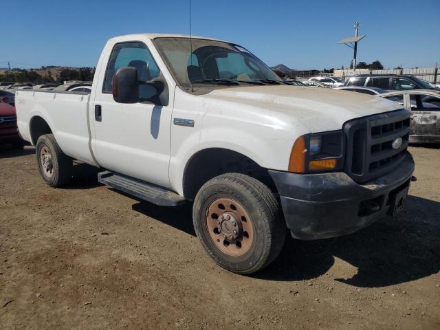 Photo 3 VIN: 1FTNF21566ED87546 - FORD F250 SUPER 