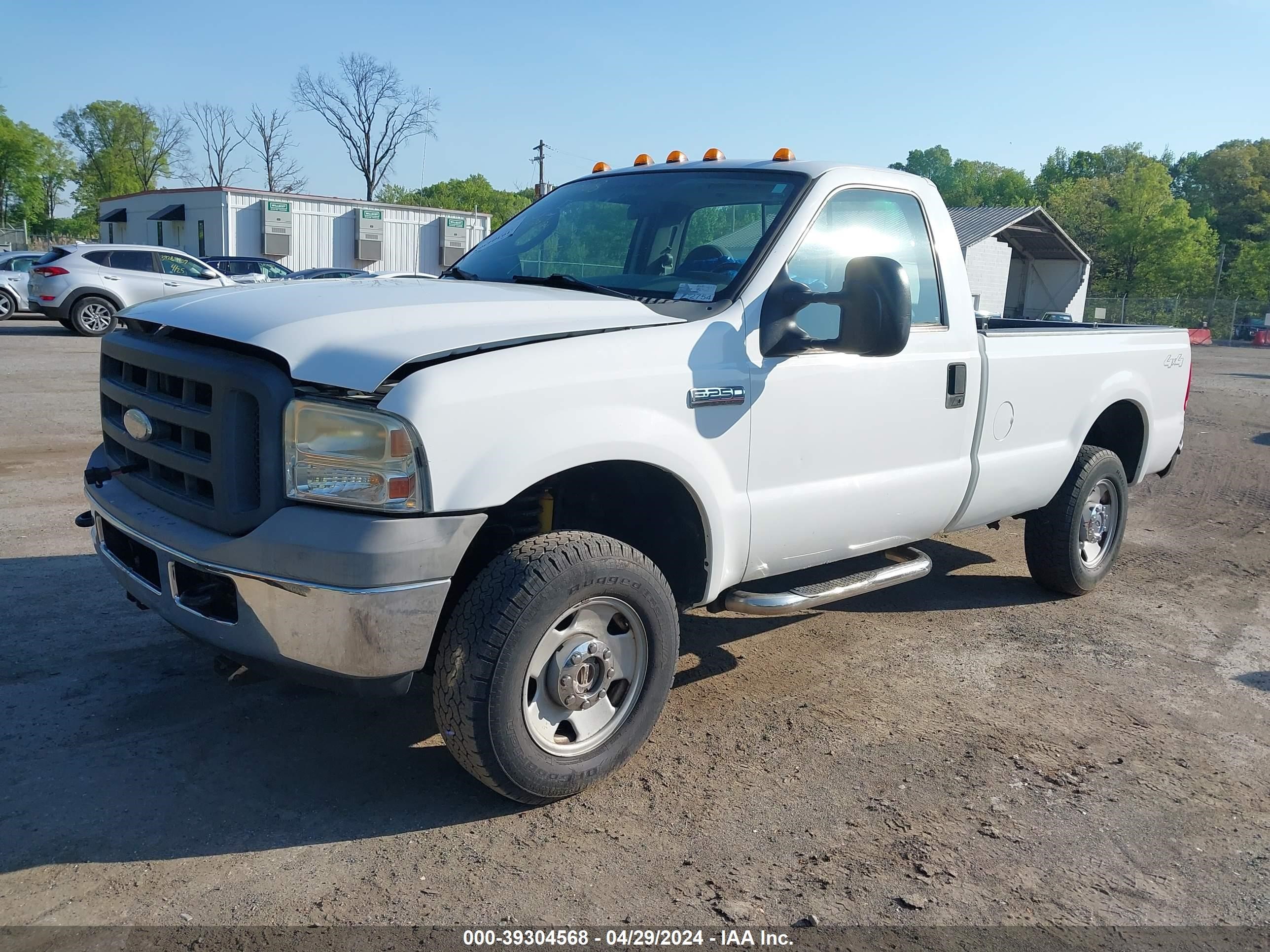 Photo 1 VIN: 1FTNF21595EA79365 - FORD F250 