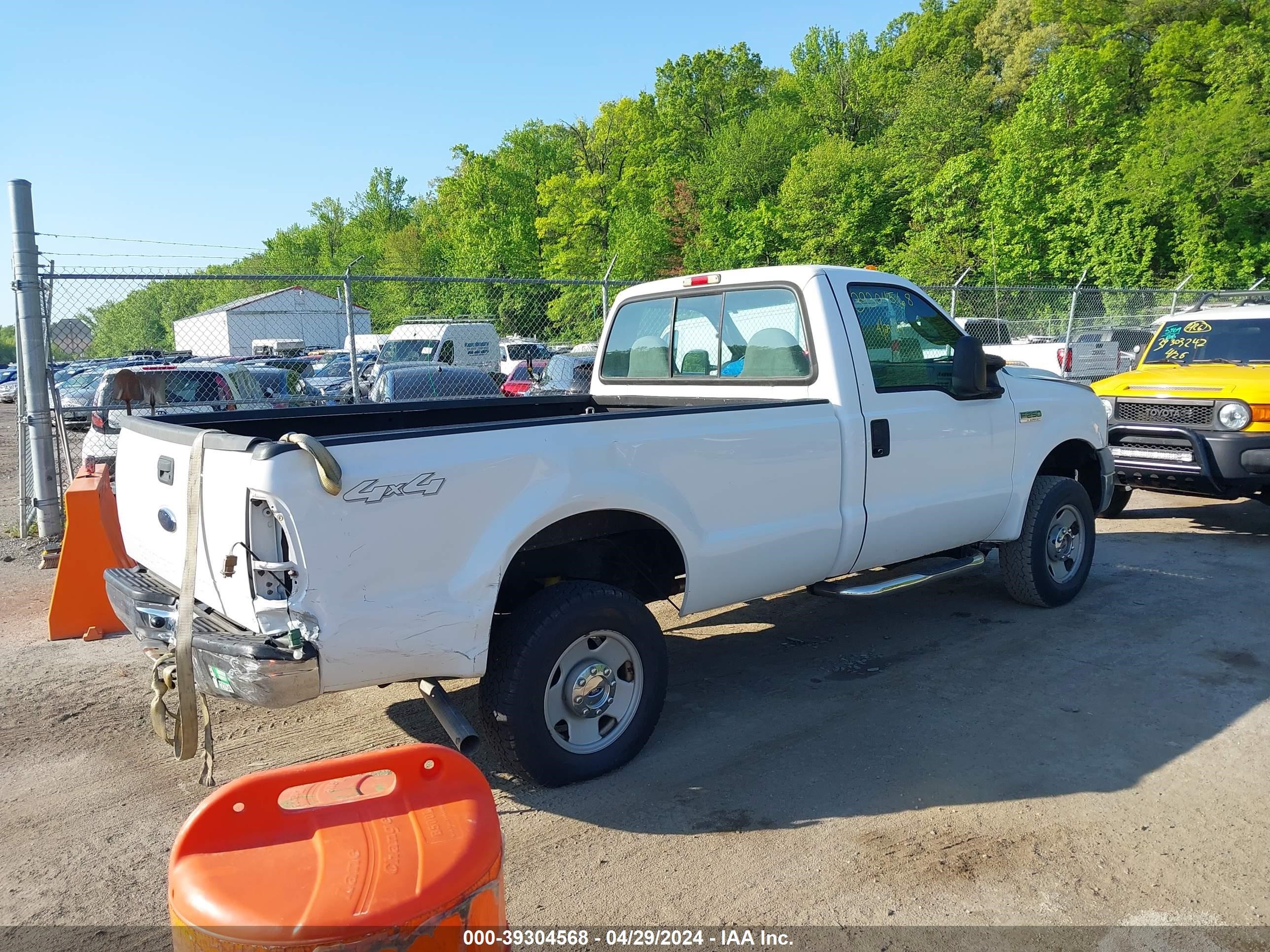 Photo 3 VIN: 1FTNF21595EA79365 - FORD F250 