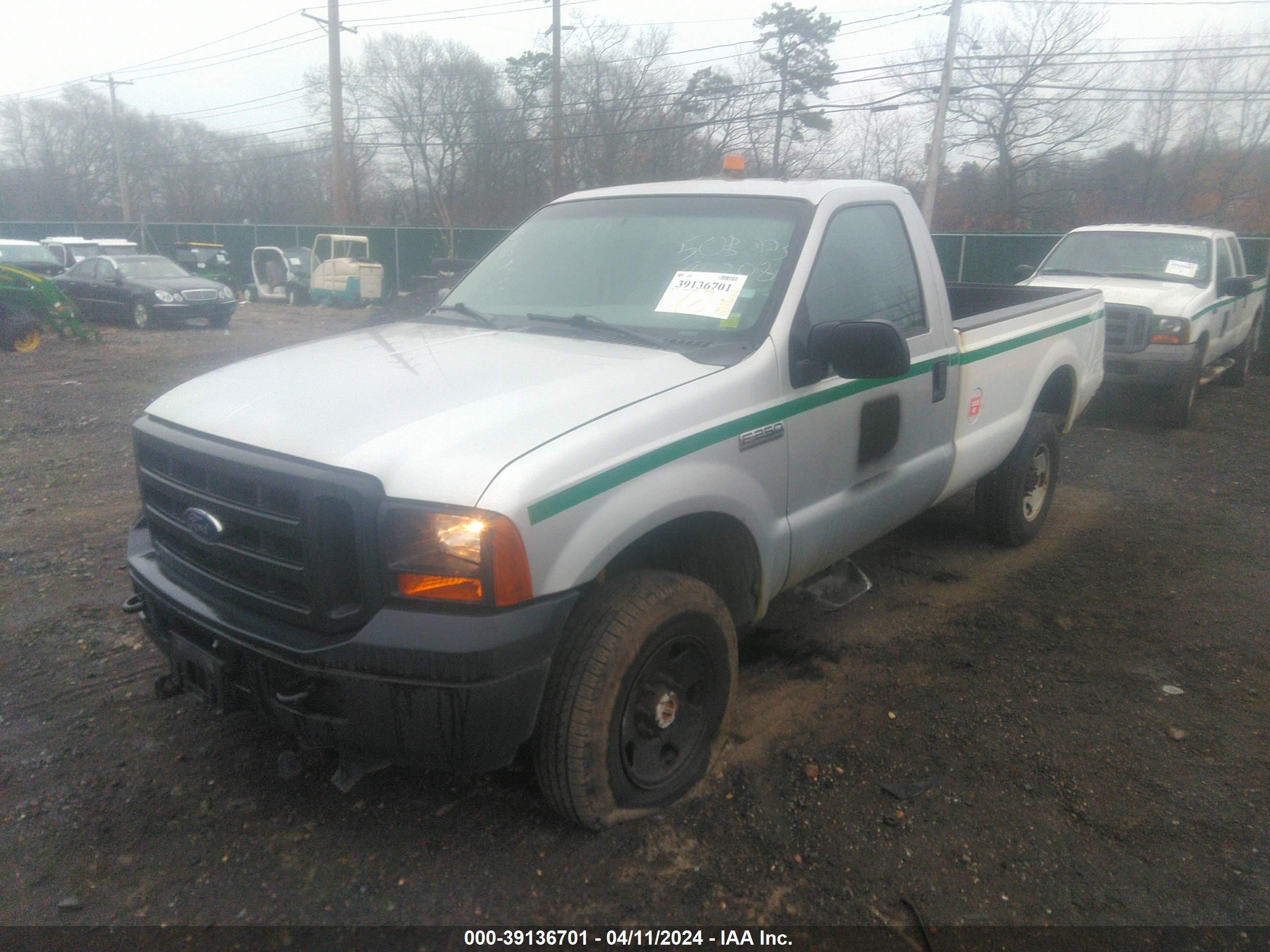 Photo 1 VIN: 1FTNF21596ED96208 - FORD F250 