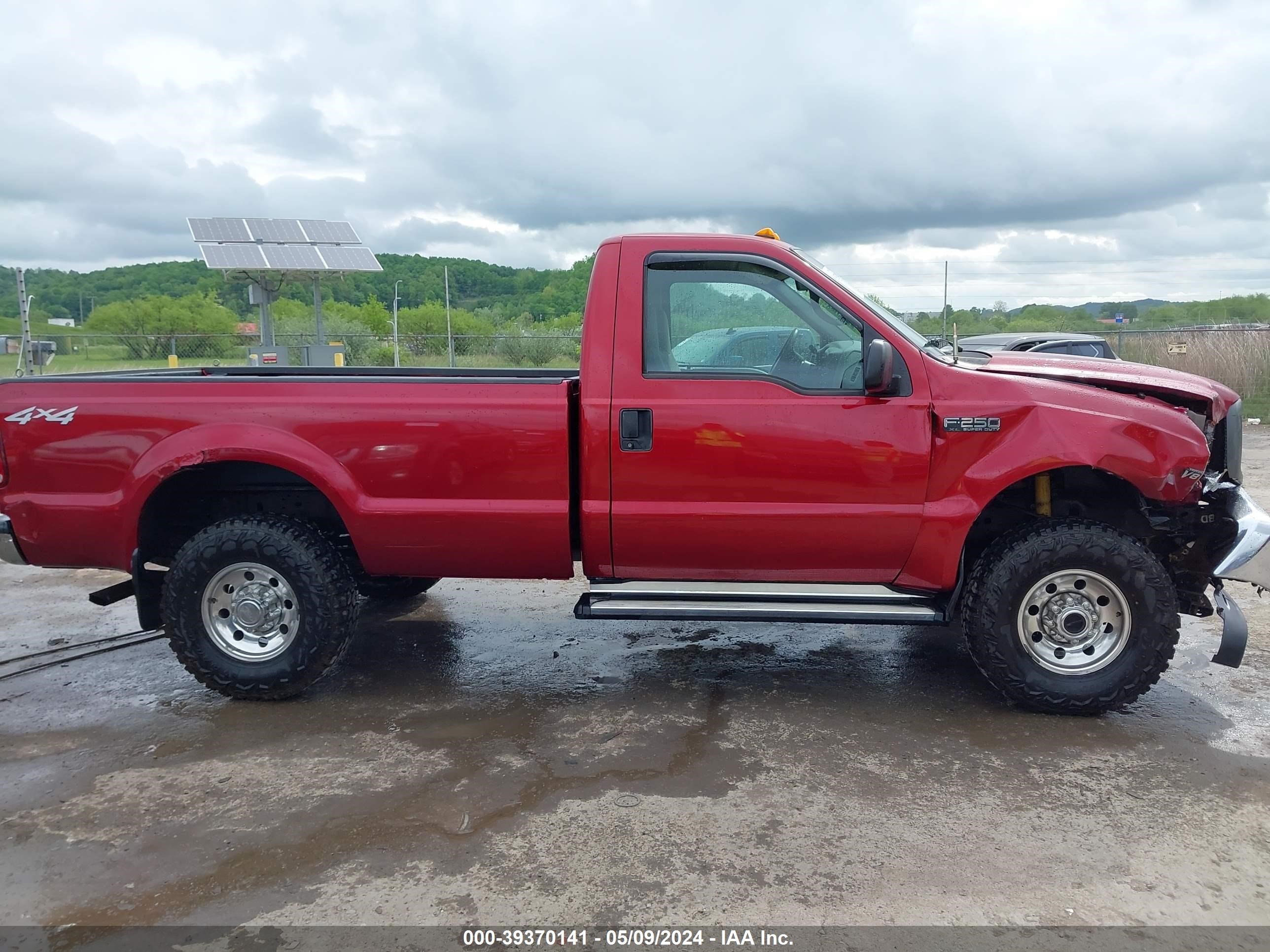 Photo 12 VIN: 1FTNF21L02EB23263 - FORD F250 