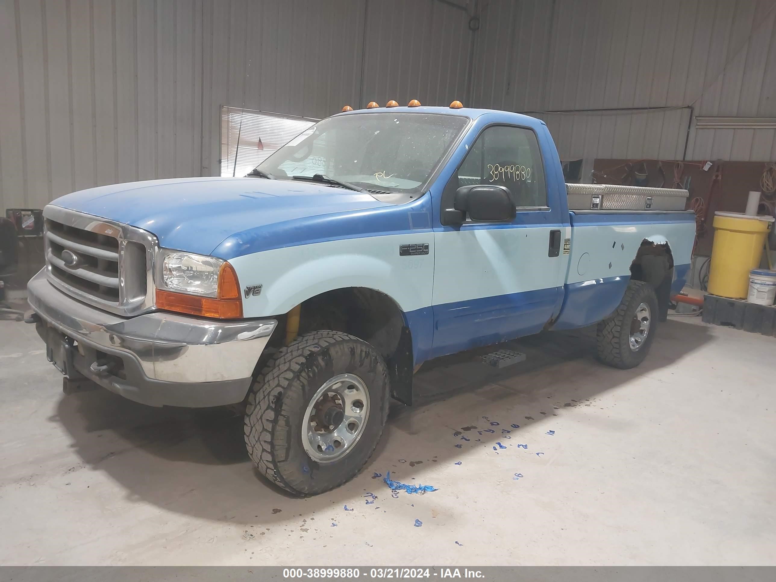 Photo 1 VIN: 1FTNF21L21EA68989 - FORD F250 