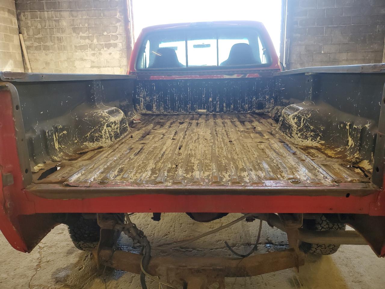 Photo 9 VIN: 1FTNF21L71EB61068 - FORD F250 