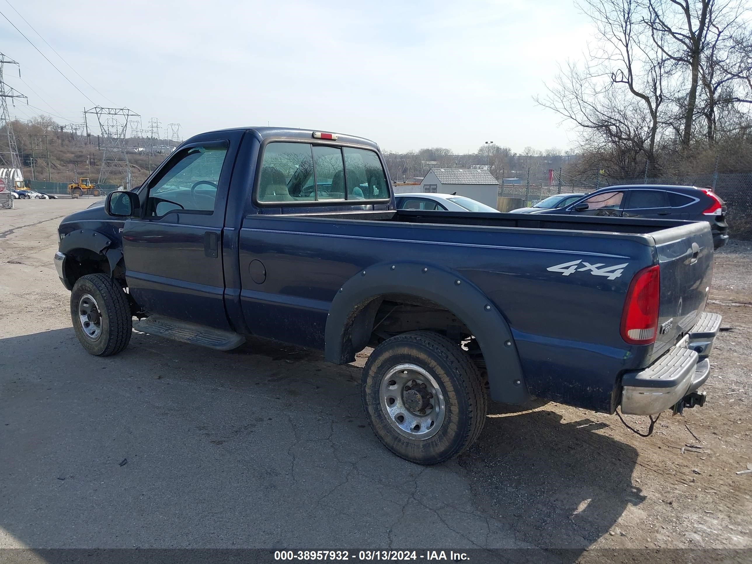 Photo 2 VIN: 1FTNF21L72ED06613 - FORD F250 