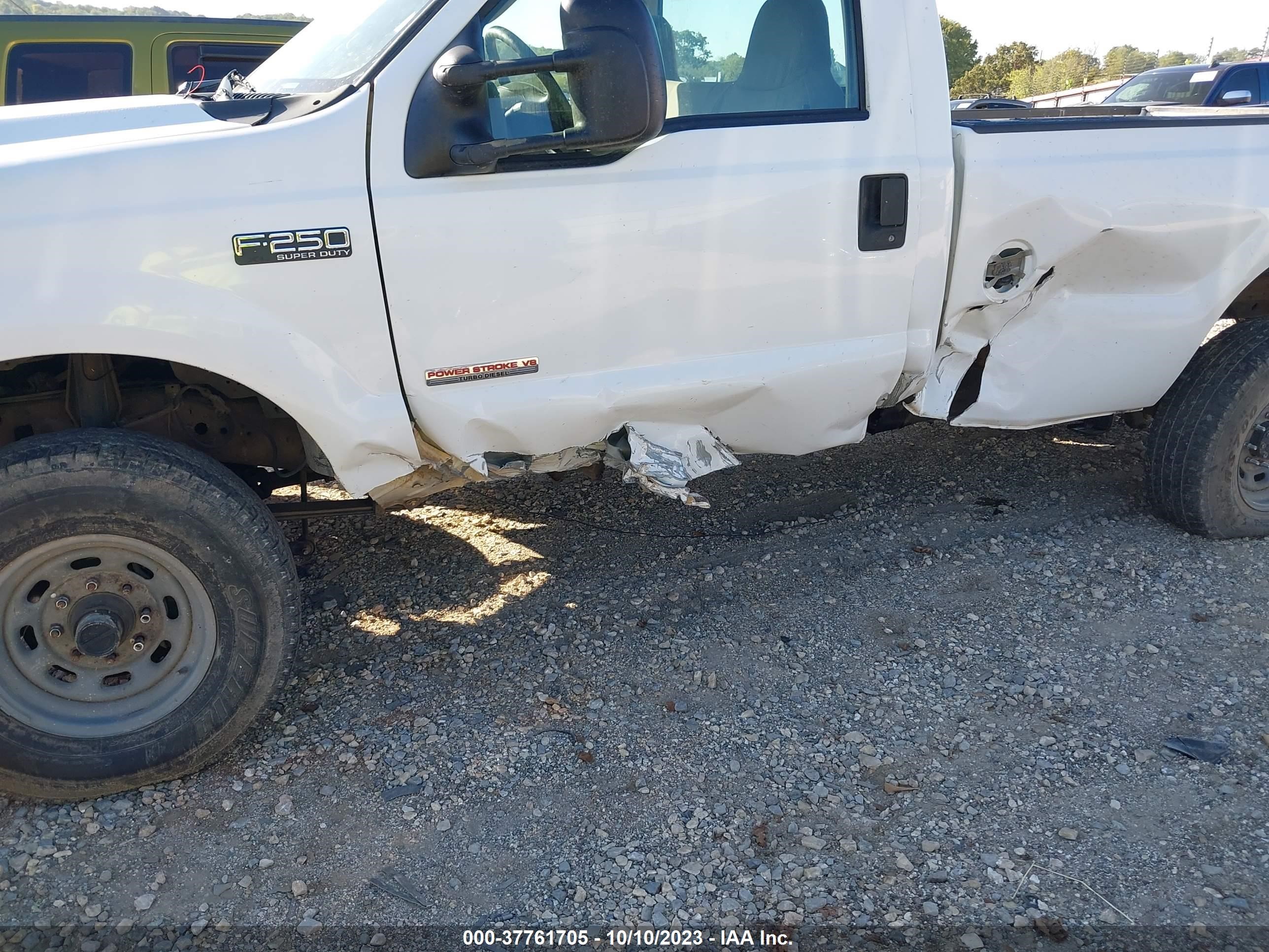 Photo 5 VIN: 1FTNF21P44EC28958 - FORD F250 