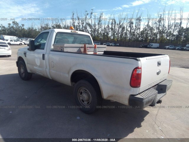 Photo 2 VIN: 1FTNF2A52AEB09476 - FORD SUPER DUTY F-250 