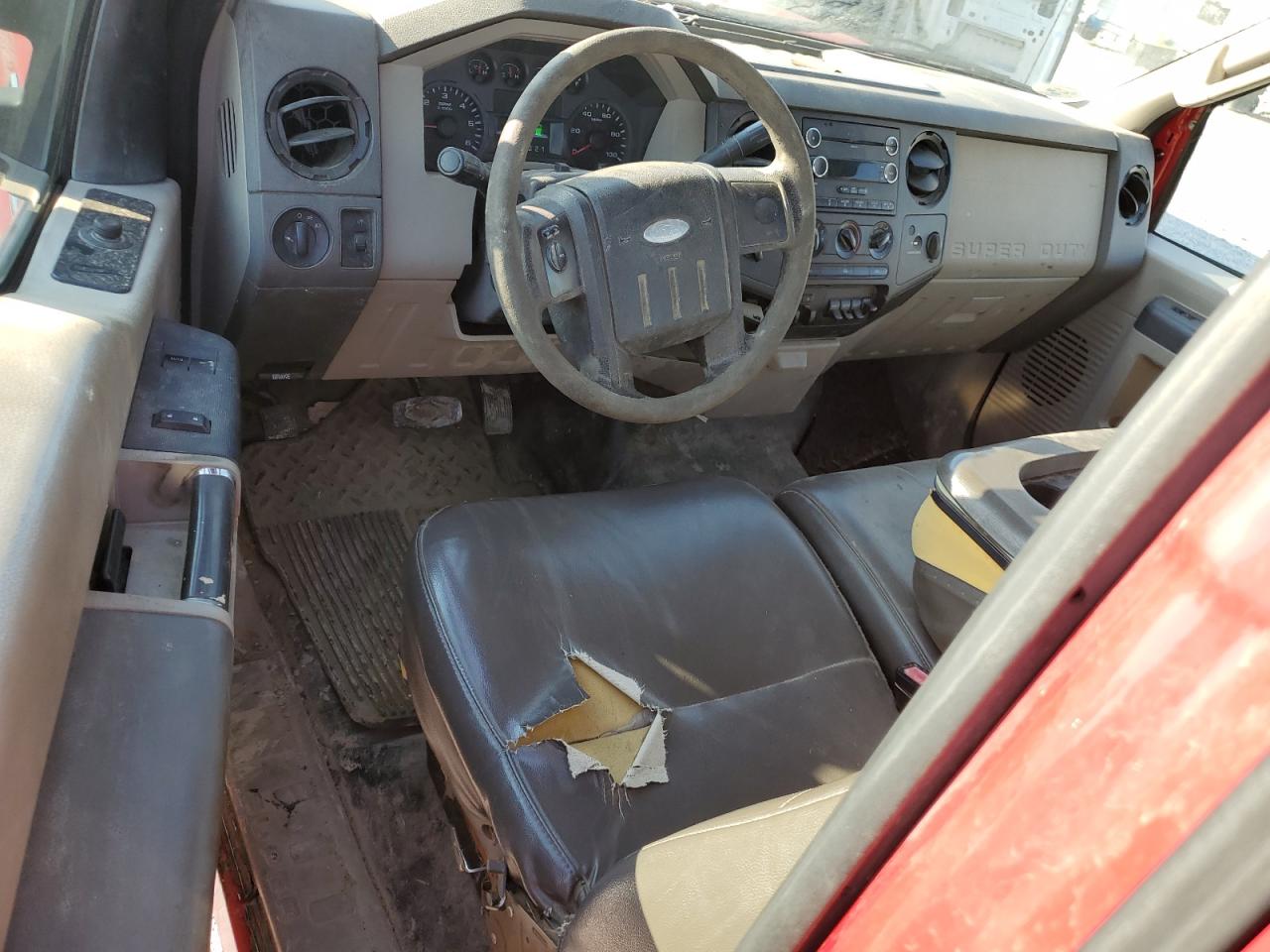 Photo 7 VIN: 1FTNF2B50AEA83507 - FORD F250 