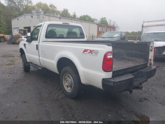 Photo 2 VIN: 1FTNF2B51AEA59877 - FORD F250 