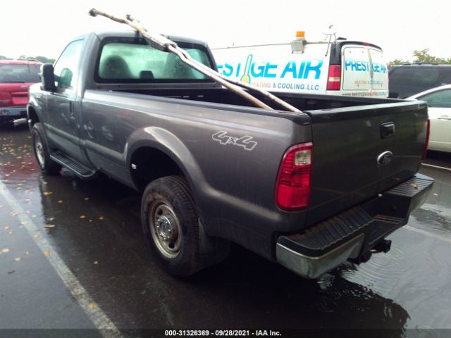 Photo 2 VIN: 1FTNF2B54AEB30912 - FORD SUPER DUTY F-250 