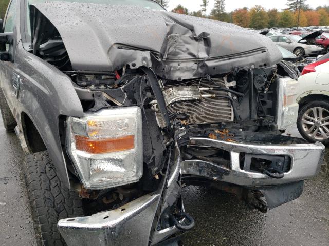 Photo 8 VIN: 1FTNF2B58AEB13756 - FORD F250 SUPER 