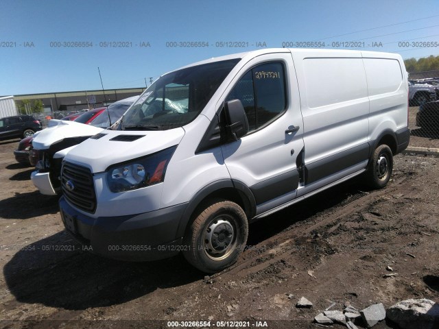 Photo 1 VIN: 1FTNR1YG2FKA41598 - FORD TRANSIT CARGO VAN 