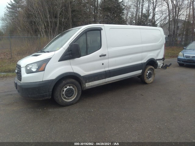 Photo 1 VIN: 1FTNR1ZM0FKA13190 - FORD TRANSIT CARGO VAN 