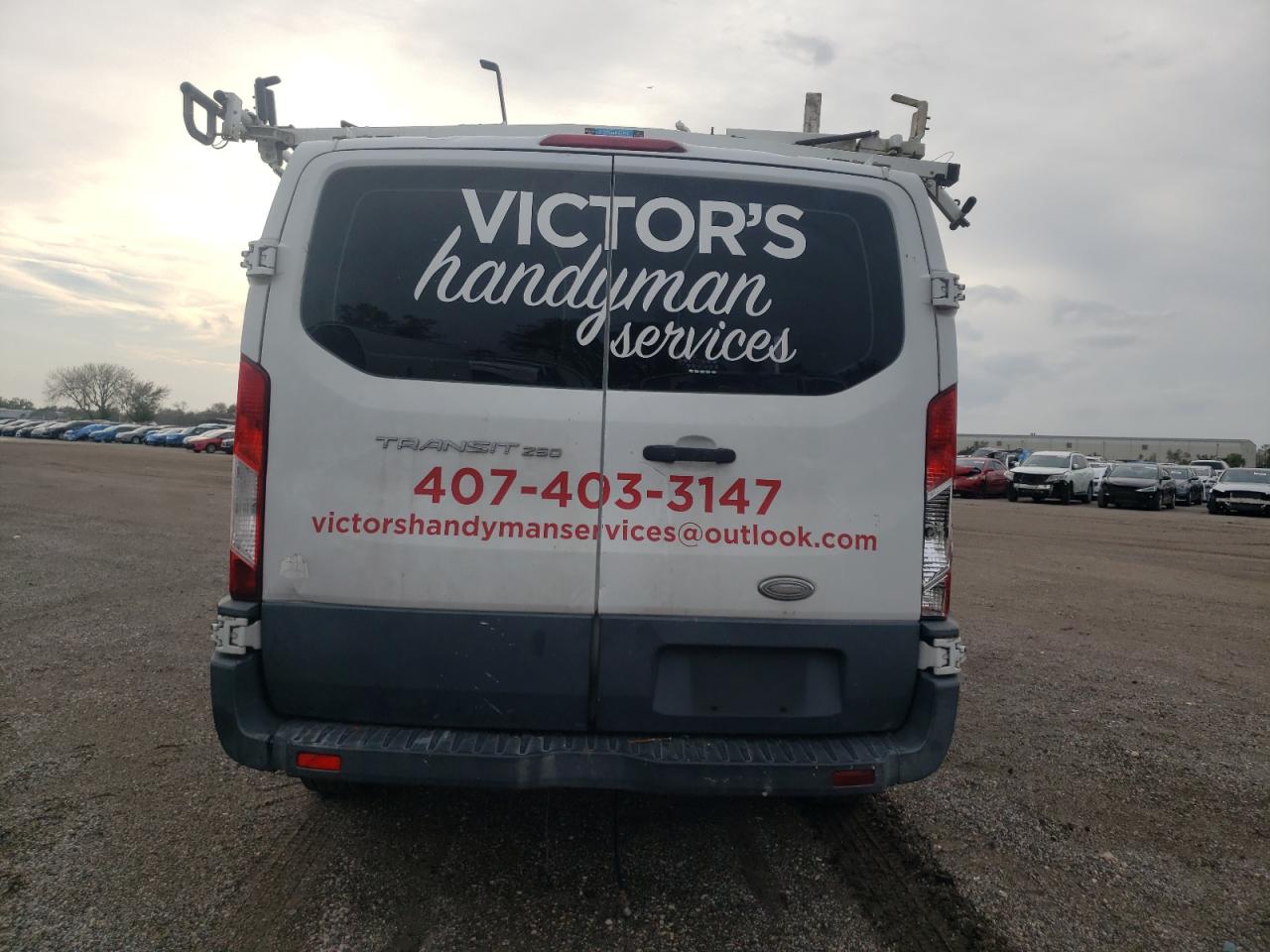 Photo 5 VIN: 1FTNR1ZM7FKA13557 - FORD TRANSIT 