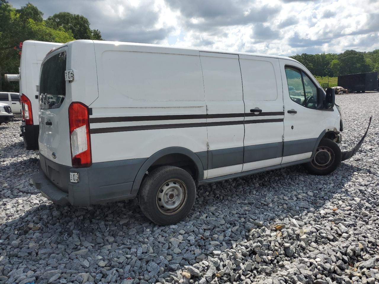 Photo 2 VIN: 1FTNR1ZM8FKA18766 - FORD TRANSIT 