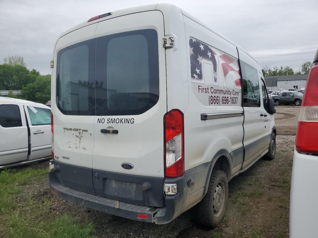 Photo 2 VIN: 1FTNR2CG7FKA96478 - FORD TRANSIT 