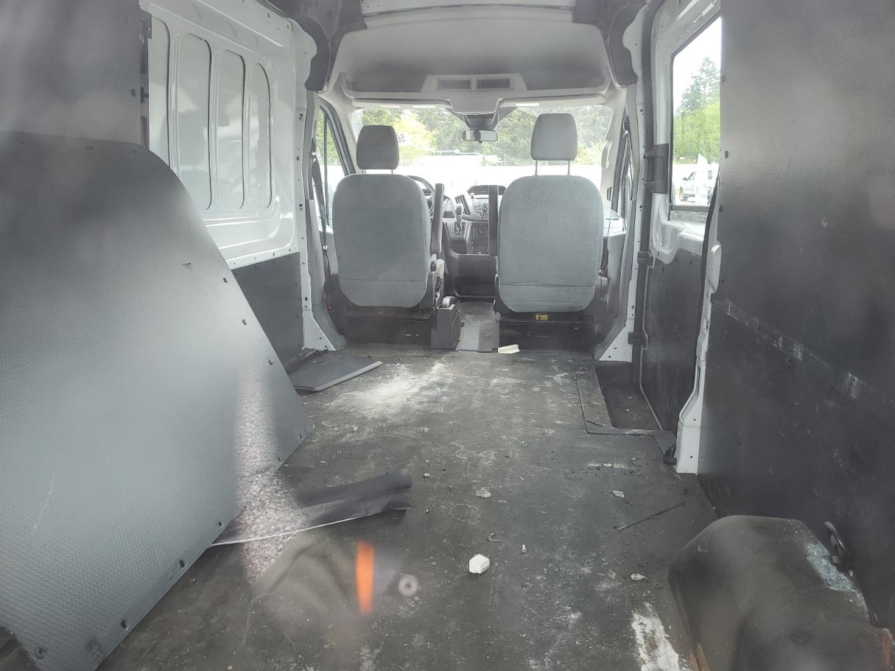 Photo 9 VIN: 1FTNR2CM4FKA10808 - FORD TRANSIT 