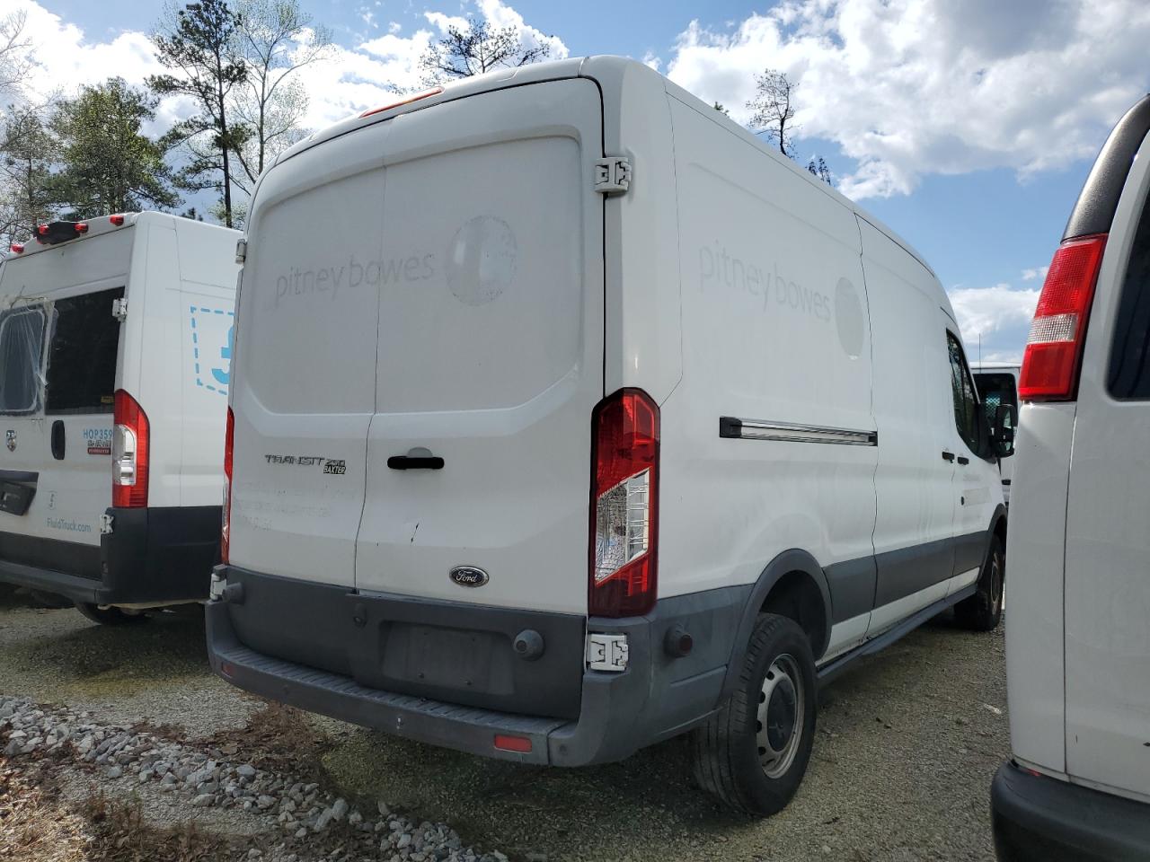 Photo 2 VIN: 1FTNR2CM6FKB08609 - FORD TRANSIT 