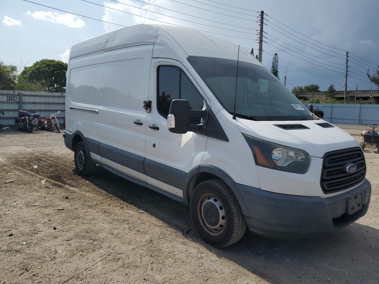 Photo 3 VIN: 1FTNR2XV3FKA42930 - FORD TRANSIT 